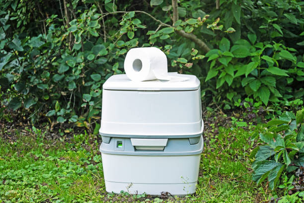 Best Porta potty delivery and setup  in Jonesville, MI